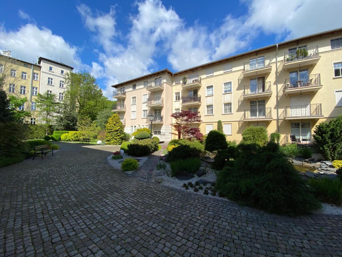 Sanhaus Apartments - Patio Mare - Apartament Z Balkonem I Parkingiem W Centrum Sopot Luaran gambar